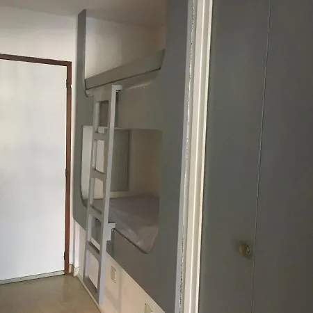 Appartement Vue En Centre A 150 M De La *